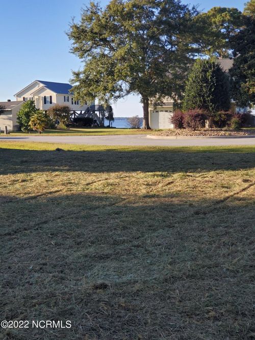 33 Eagle View Ln, Blounts Creek, NC, 27814 | Card Image