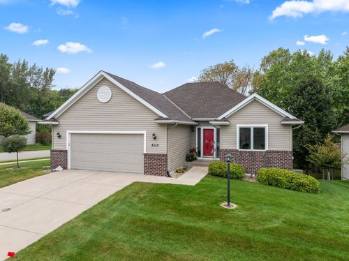 2116 Park Pointe Dr, Northfield, MN, 55057-3543 | Card Image