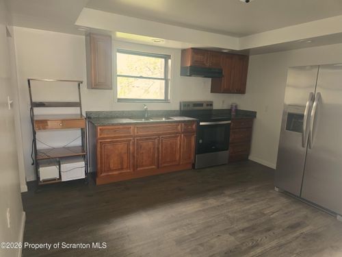 2-962 Wood St, Old Forge, PA, 18518-2345 | Card Image