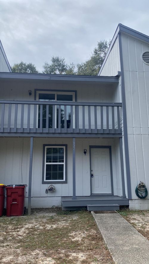 122 Hampton Dr, Crestview, FL, 32539-3225 | Card Image