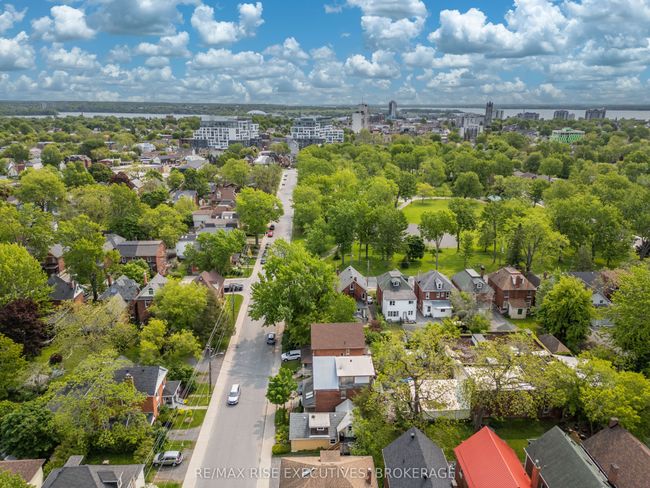 98 Mack St, House other with 2 bedrooms, 1 bathrooms and 1 parking in Kingston ON | Image 27