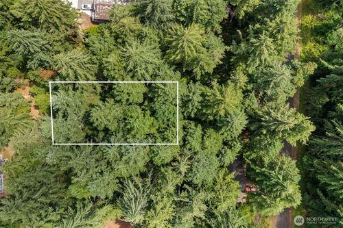 10512 Matthews Way, Anderson Island, WA, 98303-9743 | Card Image