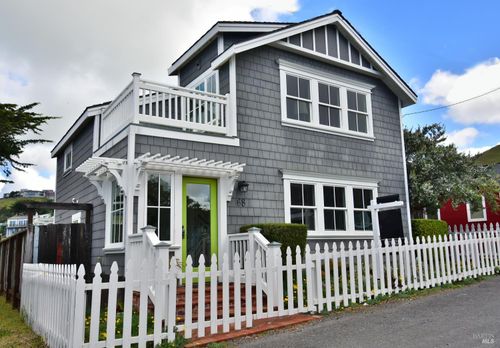 68 Ocean View Ave, Dillon Beach, CA, 94929 | Card Image