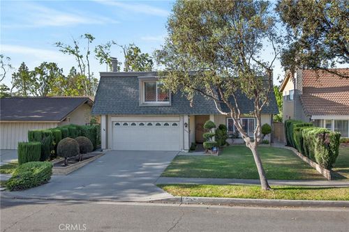 13209 Beach St, Cerritos, CA, 90703-1329 | Card Image