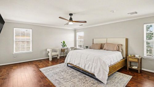 13026 Skyview Bend Dr, Houston, TX, 77047-6511 | Card Image
