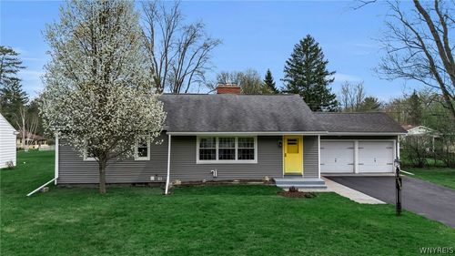 1049 Lawrence Ave, East Aurora, NY, 14052-1507 | Card Image