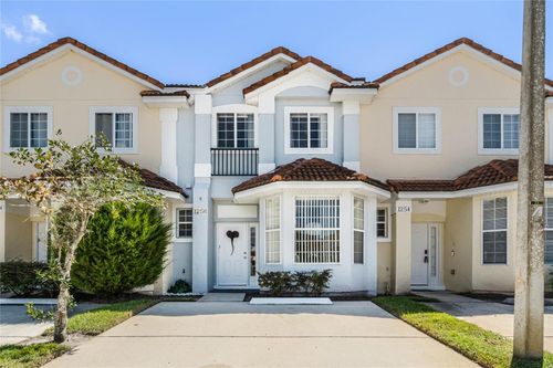 1256 S Beach Cir, KISSIMMEE, FL, 34746-6746 | Card Image