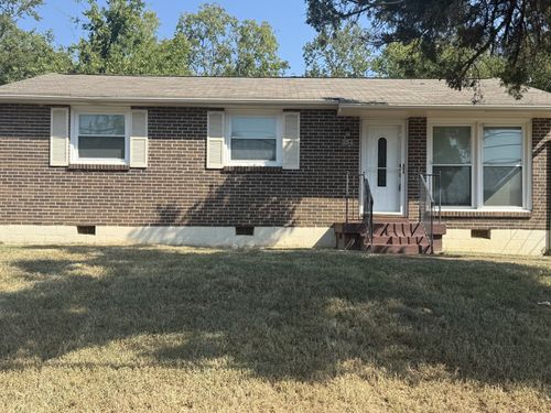 3254 Hinkle Dr, Nashville, TN, 37218-3108 | Card Image