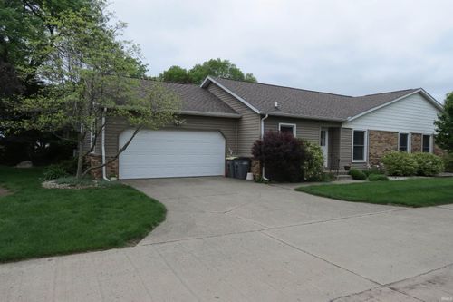 130 W Navajo Street, West Lafayette, IN, 47906 | Card Image