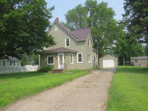 904 12th Street N, Benson, MN, 56215 | Card Image