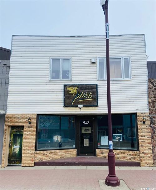 15 Betts Ave, Yorkton, SK, S3N1M1 | Card Image