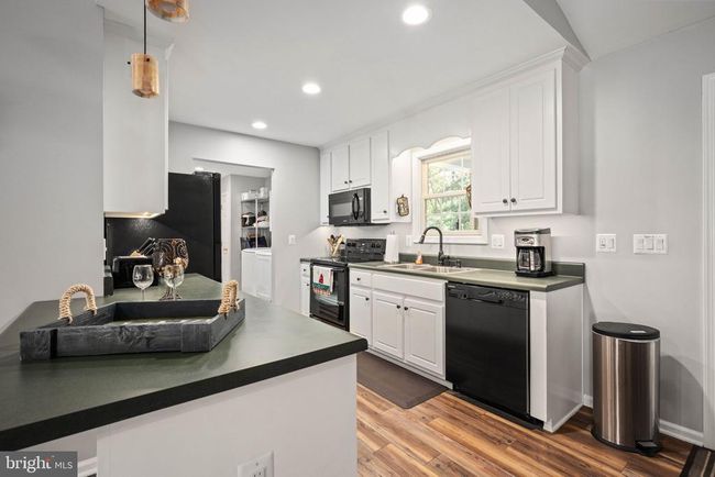 238 David Rd, House other with 3 bedrooms, 2 bathrooms and null parking in MINERAL VA | Image 21