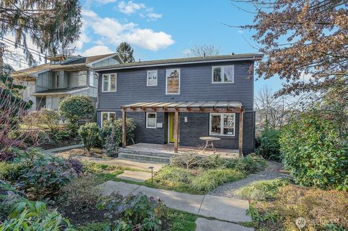 3047 12th Avenue W, Seattle, WA, 98119 | Card Image