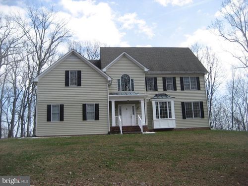 10504 Warland Rd, MARSHALL, VA, 20115-2363 | Card Image