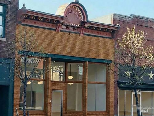 111 S Main St, Hailey, ID, 83333-8408 | Card Image