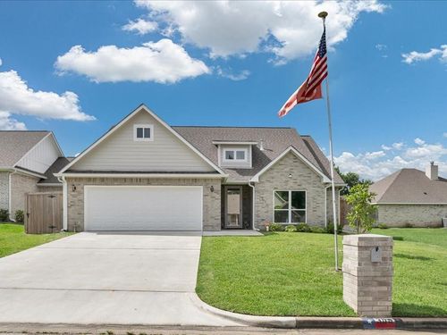 309 Saddle Brook Dr, Lufkin, TX, 75904-8821 | Card Image