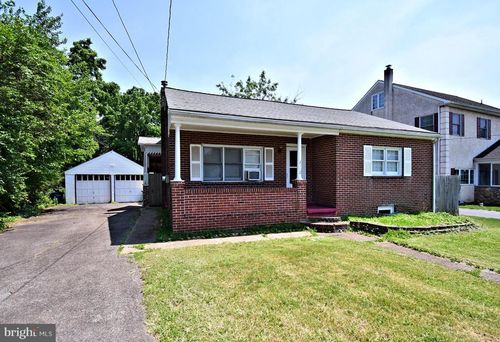 2112 Old Arch Rd, NORRISTOWN, PA, 19401-2010 | Card Image