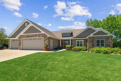 N1457 Heron Ridge Court, GREENVILLE, WI, 54942 | Card Image
