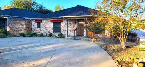 1411 Cherrywood St, Sulphur Springs, TX, 75482-5067 | Card Image