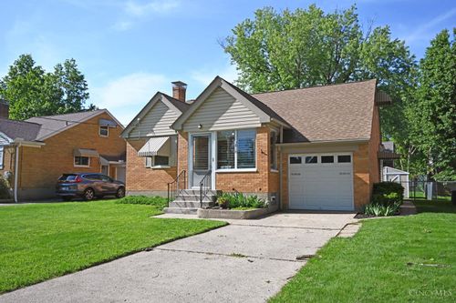 3810 S Broadlawn Cir, Silverton, OH, 45236-3329 | Card Image