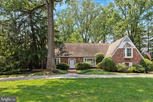 822 Great Springs Rd, BRYN MAWR, PA, 19010-1720 | Card Image