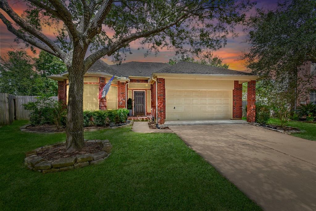 Cambrian Park Ct, Sugar Land, TX 77479