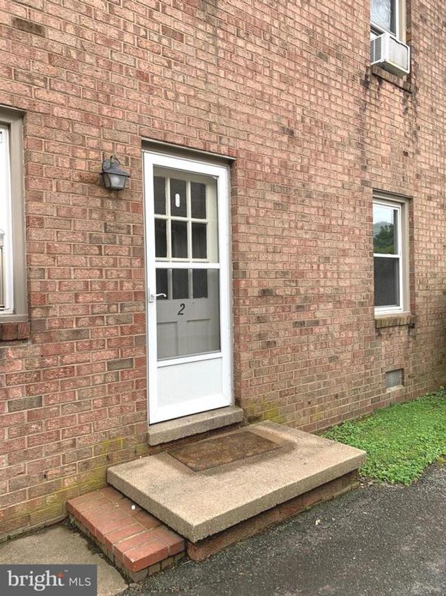 APT-2 - 300 Claiborne Ave, Condo with 2 bedrooms, 1 bathrooms and null parking in FREDERICKSBURG VA | Image 14