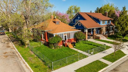 672 Illinois St, Sheridan, WY, 82801-5229 | Card Image