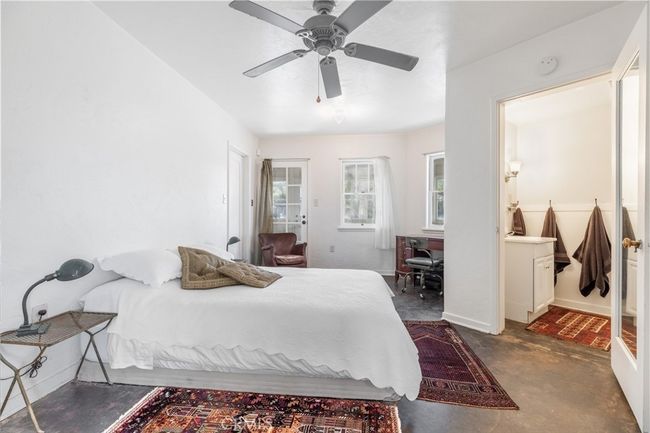 330 Sage Flats Dr, House other with 3 bedrooms, 2 bathrooms and 2 parking in Olancha CA | Image 18