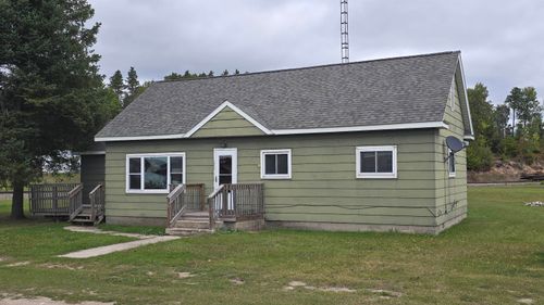 31378 W Main St, Trout Lake, MI, 49793-6800 | Card Image