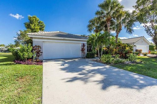 8910 Brittany Lakes Dr, Boynton Beach, FL, 33472-2513 | Card Image