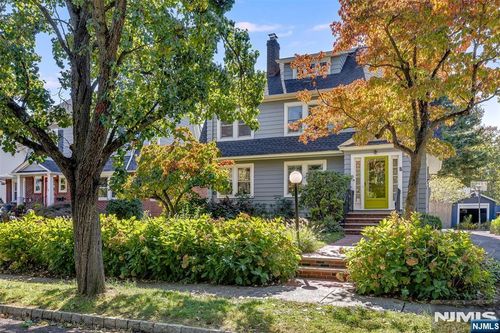 15 Euclid Place, Montclair, NJ, 07042 | Card Image