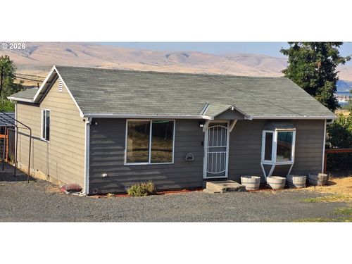 2001 E 10th St, The Dalles, OR, 97058-3987 | Card Image