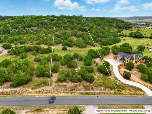 318 Whitewater Dr, Bertram, TX, 78605-4543 | Card Image