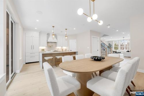 188 Broadway, Woodcliff Lake, NJ, 07677 | Card Image