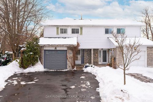 703 Nairn Crt, Oshawa, ON, L1J6H5 | Card Image