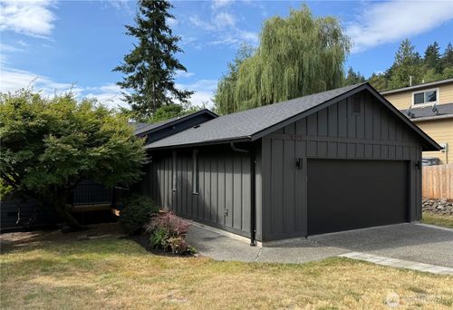 9323 Ne 124th St, Kirkland, WA, 98034-6216 | Card Image