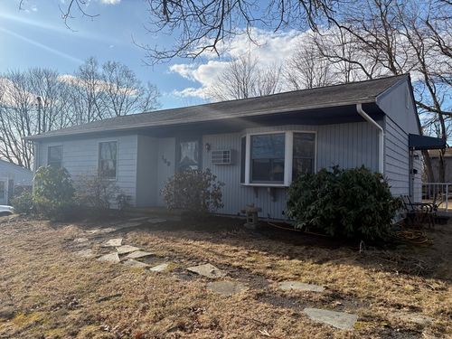 169 Vermont Ave, Somerset, MA, 02726 | Card Image