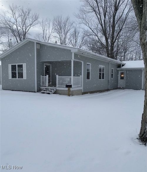 135 Wheeling Ave, Wellington, OH, 44090-1251 | Card Image