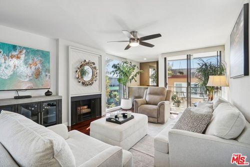 apt-203-1215 N Olive Dr, West Hollywood, CA, 90069-2731 | Card Image