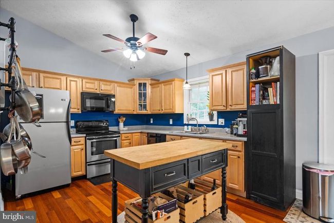 214 Salt Lick Rd, House other with 4 bedrooms, 3 bathrooms and null parking in FRONT ROYAL VA | Image 7