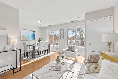 290-165 Cherokee Blvd, North York, ON, M2J4T7 | Card Image