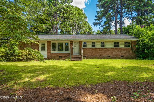 865 N Page St, Southern Pines, NC, 28387-4148 | Card Image
