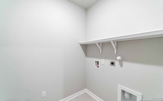 308 Angus Dr, House other with 4 bedrooms, 3 bathrooms and null parking in Seguin TX | Image 19
