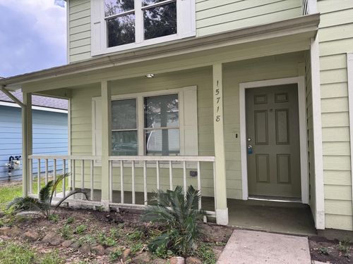 15718 Colonial Bridge Ln, Houston, TX, 77073-6286 | Card Image