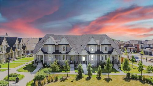 2-25 Elliot Ave E, Fergus, ON, N1M0H6 | Card Image