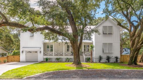 727 Mccants Dr, Mount Pleasant, SC, 29464-4849 | Card Image