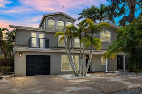 803 Harbor Dr, BELLEAIR BEACH, FL, 33786-3259 | Card Image