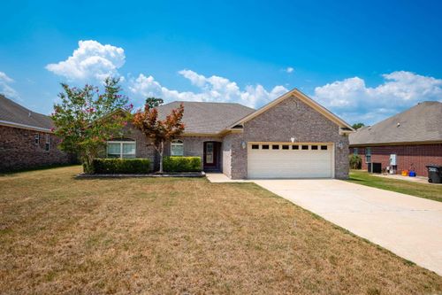 1917 Reveille Cir, Jacksonville, AR, 72076-9157 | Card Image
