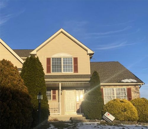 3104 Peacock Dr, Bethlehem, PA, 18020-7691 | Card Image